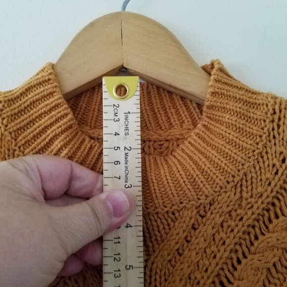 Aeropostale off the shoulder cold shoulder brown sweater cables size S - Picture 6 of 10